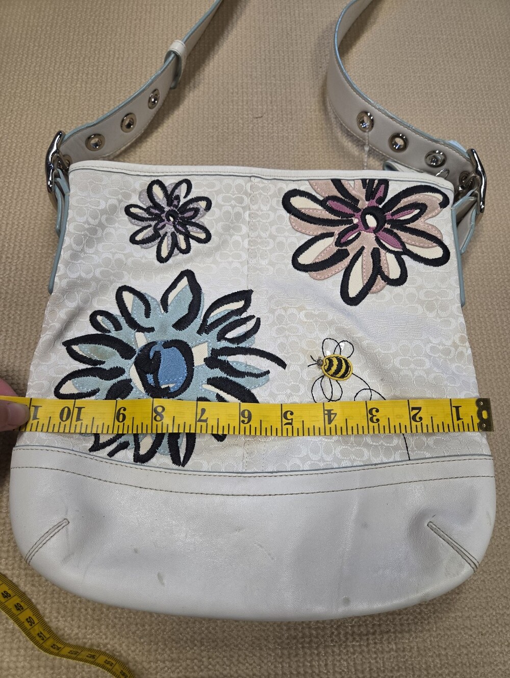 Coach Signature Monogram Floral Bumble Bee Embroidered Shoulder Bag Style - Picture 12 of 12